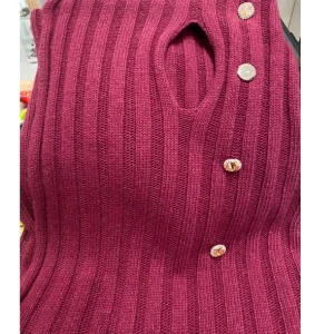 Alessandra C. Sciarpa Bordeaux con pietre