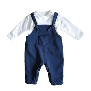 Set salopette con T-shirt